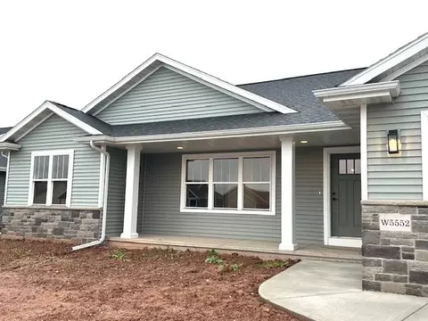 Exterior - w5552 Tonys Way, Appleton, WI 54915 photo 2 of 2