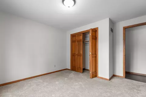 2405 W Roselawn Dr, Appleton, WI 54914 photo 33