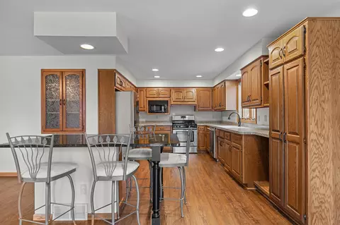 2405 W Roselawn Dr, Appleton, WI 54914 photo 22
