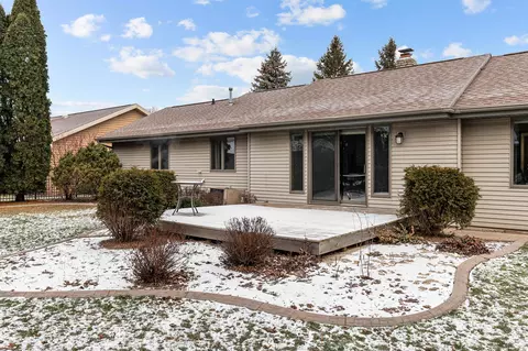2405 W Roselawn Dr, Appleton, WI 54914 photo 7