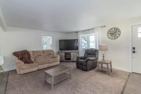 1511 E Marion St, Appleton, WI 54915 photo 2