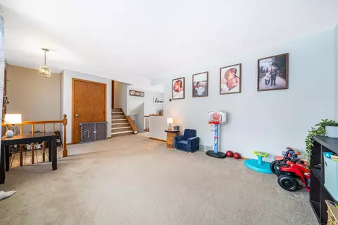 5 Oriole Ct, Appleton, WI 54915 photo 9