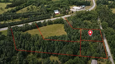 pryse drive, Waupaca, WI 54981