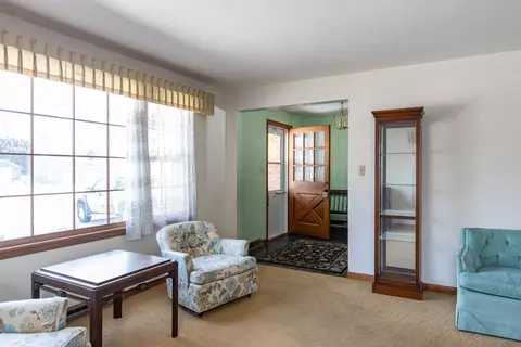 Entry Way - 1701 S Douglas St, Appleton, WI 54914 photo 1 of 1