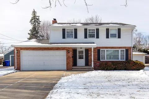 Exterior - 1701 S Douglas St, Appleton, WI 54914 photo 3 of 7