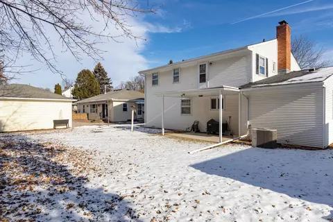 Exterior - 1701 S Douglas St, Appleton, WI 54914 photo 6 of 7