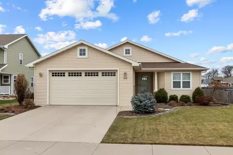2509 Marathon Ave, Neenah, WI 54956
