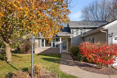 3308 S Kernan Ave, Appleton, WI 54915