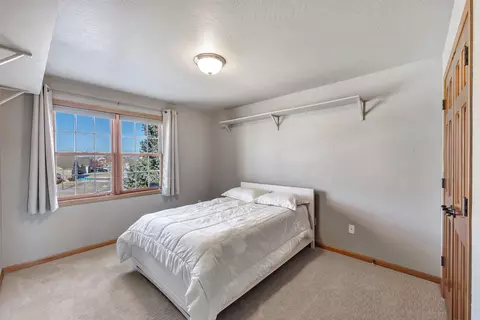 Bedroom - 4317 E Appleseed Dr, Appleton, WI 54913 photo 4 of 6