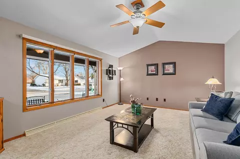 223 E Meadow Grove Blvd, Appleton, WI 54915 photo 14