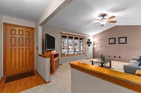 223 E Meadow Grove Blvd, Appleton, WI 54915 photo 12