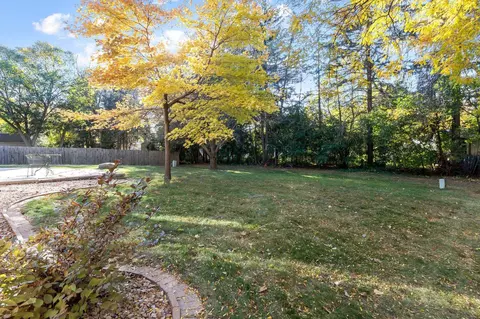 223 E Meadow Grove Blvd, Appleton, WI 54915 photo 8