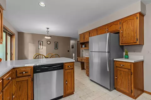 223 E Meadow Grove Blvd, Appleton, WI 54915 photo 19