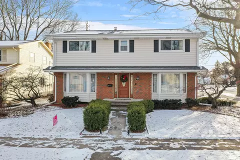 203 E Mcarthur St, Appleton, WI 54911 photo 3