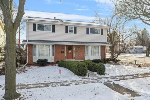 203 E Mcarthur St, Appleton, WI 54911 photo 2