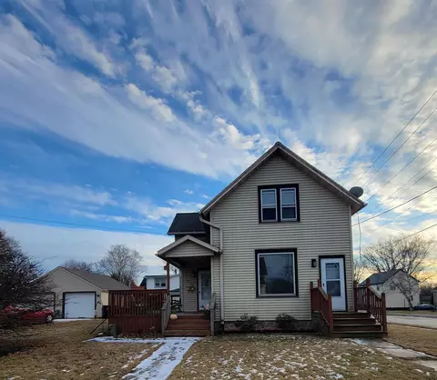 219 Trier St, Brillion, WI 54110