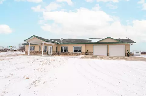 8604 Angoli Way, Larsen, WI 54947