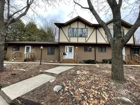 10706 S Crescent Rd #E2, Sister Bay, WI 54234
