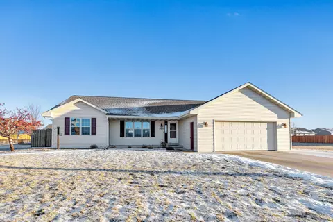 2469 Lawrence Dr, De Pere, WI 54115