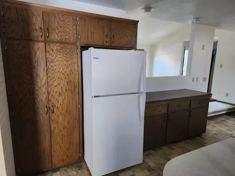 Kitchen - 5001 N Lynndale Dr, Appleton, WI 54913 photo 1 of 3