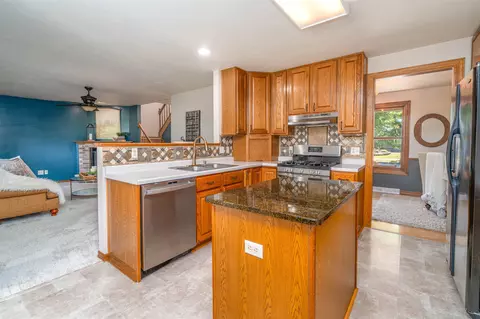 1708 Bayberry St, Appleton, WI 54915 photo 4