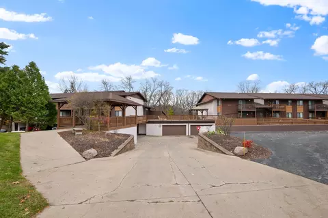 2686 Humboldt Rd #3, Green Bay, WI 54311