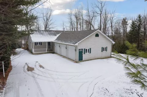 6489 County Road I, Lena, WI 54139