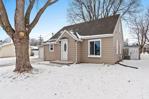 1024 W Lindbergh St, Appleton, WI 54914 photo 3