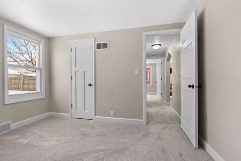 1024 W Lindbergh St, Appleton, WI 54914 photo 17