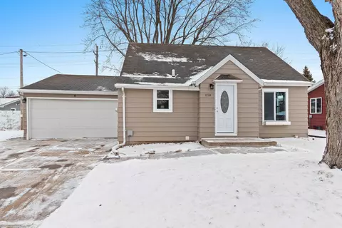 1024 W Lindbergh St, Appleton, WI 54914