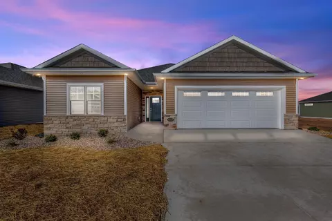 410 Toms Way, Luxemburg, WI 54217
