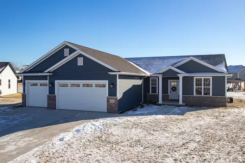 n1830 Schroeder Farm Drive, Greenville, WI 54942