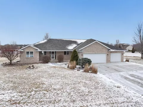 2859 Woodhaven Cir, De Pere, WI 54115