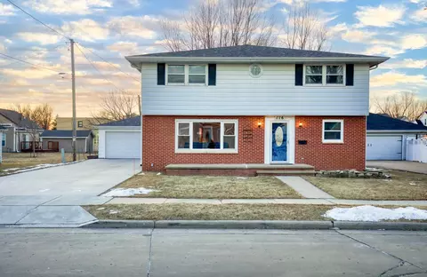 116 N Lincoln St, Kimberly, WI 54136
