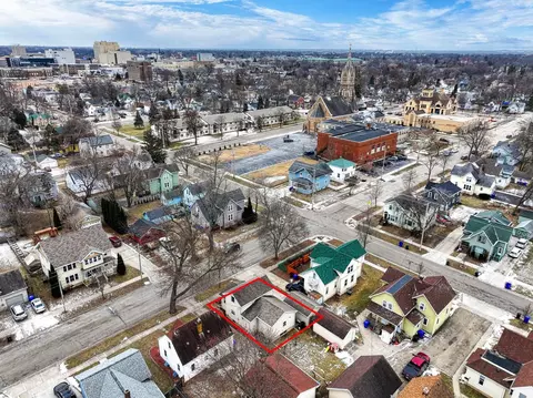 View/Area - 208 E Commercial St, Appleton, WI 54911 photo 3 of 6