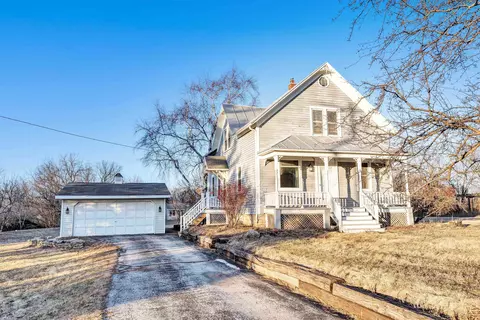 4755 Champion Rd, New Franken, WI 54229