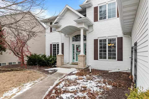 Exterior - 511 E Quietwinds Way, Appleton, WI 54913 photo 7 of 8