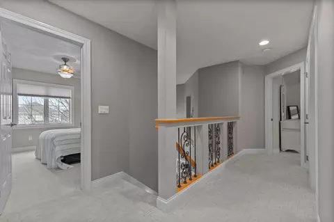 Entry Way - 511 E Quietwinds Way, Appleton, WI 54913 photo 4 of 5