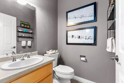 Bath - 511 E Quietwinds Way, Appleton, WI 54913 photo 1 of 8