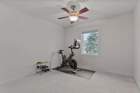 Bedroom - 511 E Quietwinds Way, Appleton, WI 54913 photo 8 of 9