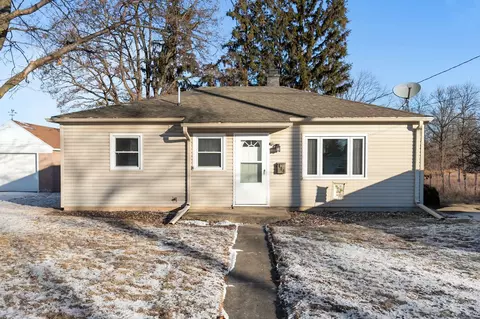 400 E 15th St, Kaukauna, WI 54130