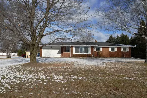 2902 Lineville Rd, Green Bay, WI 54313