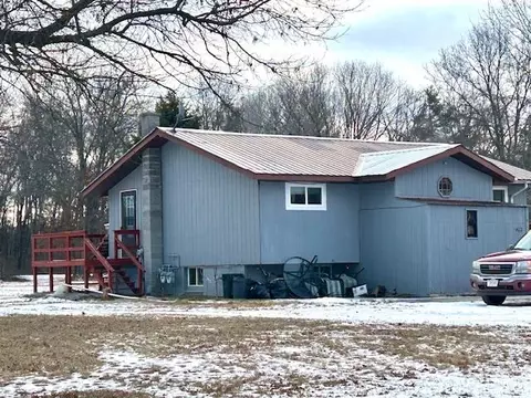 1422 George St, Crivitz, WI 54114