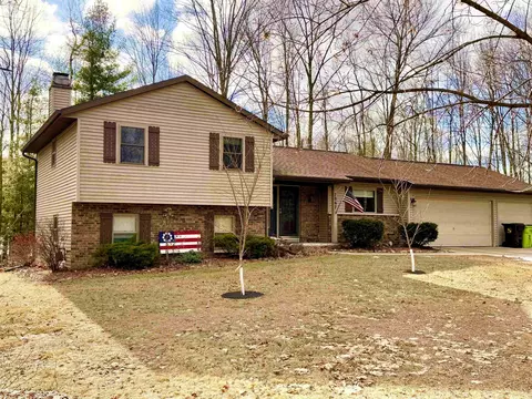 7067 Allen Rd, Sobieski, WI 54171