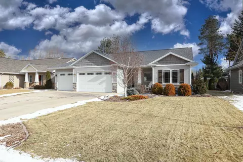 4748 N Indigo Ln, Appleton, WI 54913