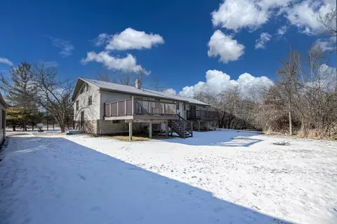 5700 N Lynndale Dr, Appleton, WI 54913 photo 4