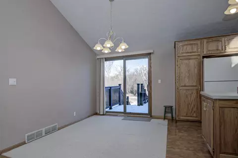 5700 N Lynndale Dr, Appleton, WI 54913 photo 19