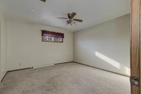5700 N Lynndale Dr, Appleton, WI 54913 photo 33