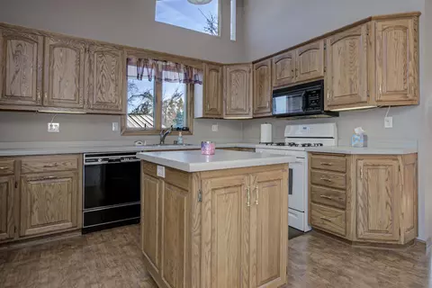 5700 N Lynndale Dr, Appleton, WI 54913 photo 22