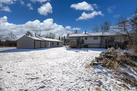 5700 N Lynndale Dr, Appleton, WI 54913 photo 5